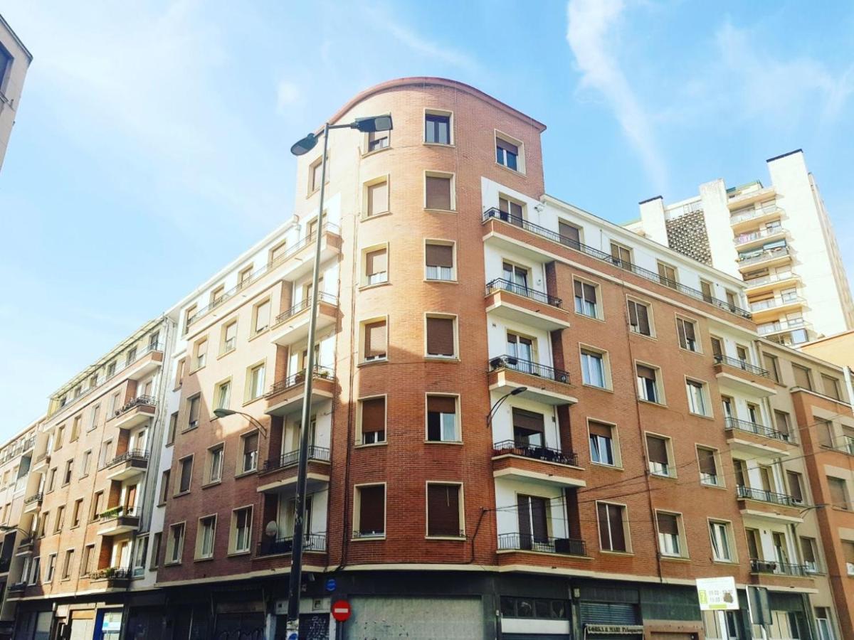 Bright And Modern Apartment In Bilbao City Center Exterior foto
